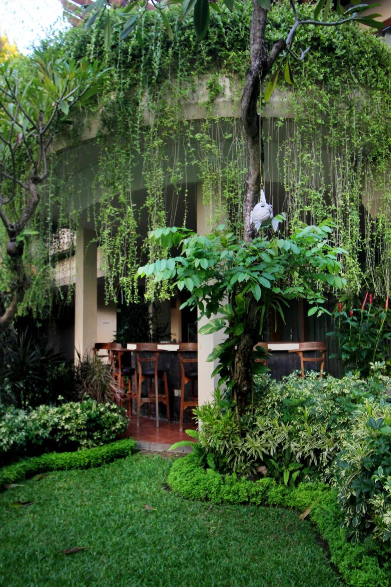 Parigata Resorts And Spa Sanur  Exterior photo